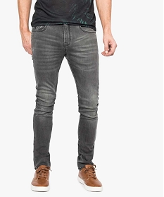jean homme skinny delave avec plis sur les hanches gris jeans1541901_1