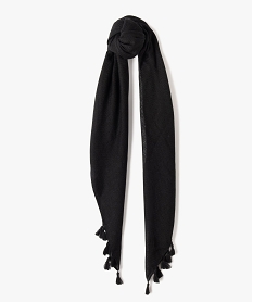 foulard femme uni en maille texturee et finitions pompons noir2142901_3