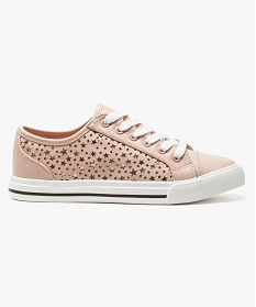 baskets en similicuir avec perforations etoiles rose baskets et tennis2592701_1