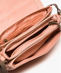 sac femme forme besace multirangement avec breloque pompon rose sacs bandouliere2695601_3