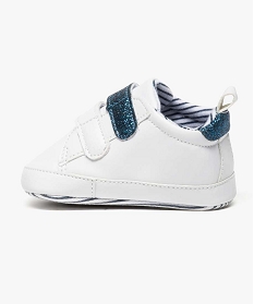 chaussures de naissance forme baskets avec paillettes - lulu castagnette blanc chaussures de naissance6920001_3