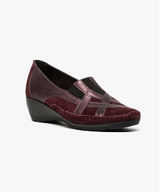 chaussure confort femme avec dessus en cuir bicolore rouge mocassins6979001_2