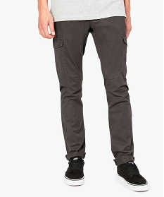 pantalon en toile avec poches sur les cuisses gris pantalons de costume7065901_1