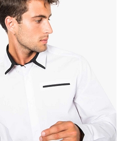 chemise pour homme avec liseres contrastants coupe slim blanc chemise manches longues7067801_2