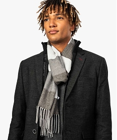 echarpe homme a larges rayures degradees et franges gris foulard echarpes et gants7231001_1