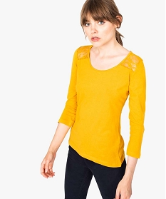 tee-shirt grand col rond manches 34 et dos dentelle jaune t-shirts manches longues7450401_1