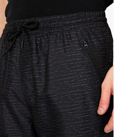 bermuda homme avec taille elastiquee et poches zippees noir shorts et bermudas7612301_2