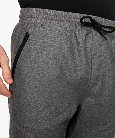 bermuda homme avec taille elastiquee et poches zippees gris shorts et bermudas7612401_2