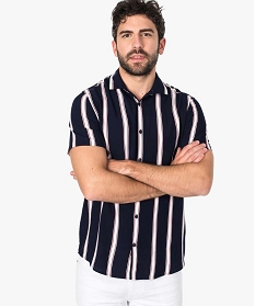 chemise homme fluide a manches courtes et rayures multicolores imprime chemise manches courtes7613601_1