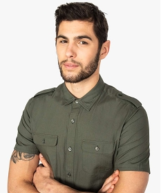 chemise homme a manches courtes et poches poitrine vert chemise manches courtes7613801_2