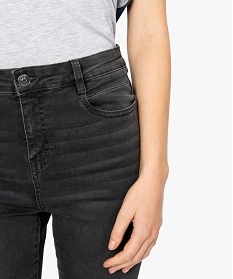 jean femme slim taille haute en stretch delave devant gris pantalons jeans et leggings7640601_2