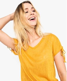 tee-shirt femme col v avec manches courtes fantaisie jaune t-shirts manches courtes7689301_2