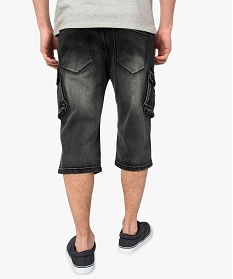 bermuda homme en jean avec larges poches sur les cuisses noir shorts et bermudas7905901_3