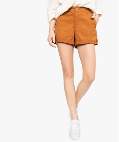 short femme en coton twill avec revers et patte boutonnee brun shorts7944301_1