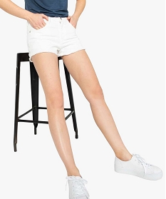 short femme en denim uni colore bord frange blanc shorts8564901_1