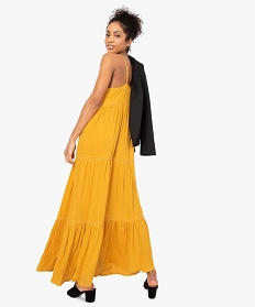 robe longue pour femme avec fines bretelles et broderies jaune robes8653701_3