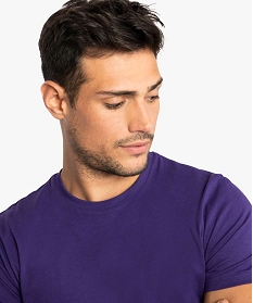 tee-shirt homme regular a manches courtes en coton bio violet8846201_2