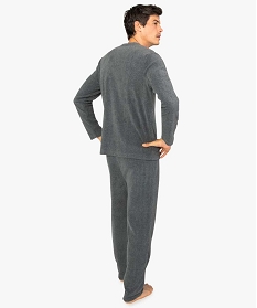 pyjama homme en maille polaire avec motif sur la poitrine gris9024001_3