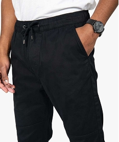 pantalon homme en toile avec taille et bas elastique noir9465501_2