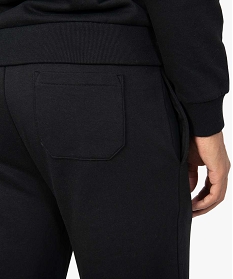 pantalon de jogging homme contenant du coton bio noir9474401_2