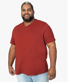 GEMO Tee-shirt homme col V contenant du coton bio Rouge