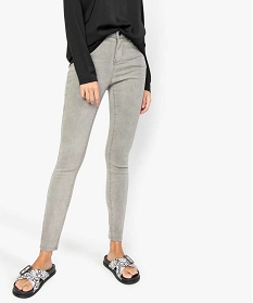 jean femme taille haute coupe skinny en stretch gris pantalons jeans et leggings9502401_1