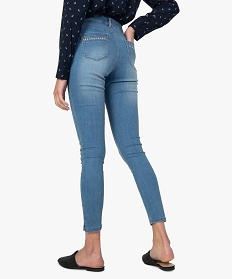 jean femme stretch avec bas resserre et petite fente gris pantalons jeans et leggings9503501_3