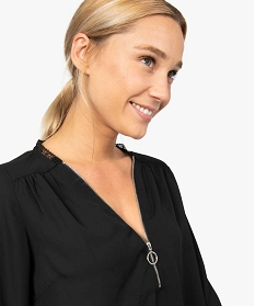 blouse femme avec col v zippe et empiecement dentelle noir blouses9528501_2