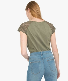 tee-shirt femme a manches dentelle contenant du coton bio vert9547901_3
