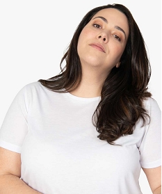 tee-shirt femme grande taille a manches courtes et col rond blanc tee shirts tops et debardeurs9561201_2