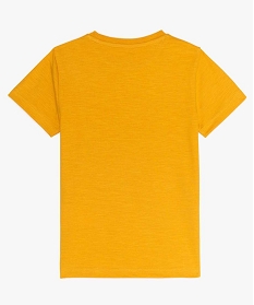 tee-shirt garcon avec motif animalier contenant du coton bio jaune9729901_2