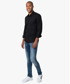 chemise homme unie coupe slim en coton stretch noir chemise manches longuesA099001_4