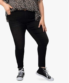 pantalon femme coupe slim longueur 78eme avec ceinture noir pantalons et jeansA117401_1