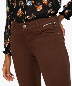 pantalon femme coupe slim effet push-up brun pantalonsA123501_2