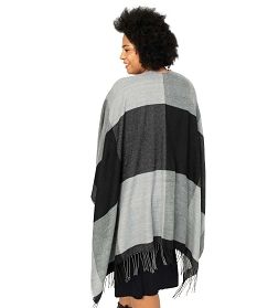 poncho femme a larges carreaux avec finitions franges. gris autres accessoiresA214701_3