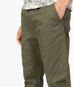 pantalon homme en toile avec taille et bas elastique vertA624101_3