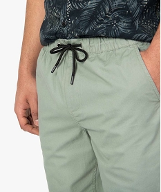 bermuda homme en toile a taille elastiquee vert shorts et bermudasA626301_2
