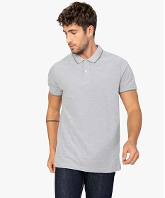 polo homme a manches courtes avec finitions fantaisie grisA635101_1