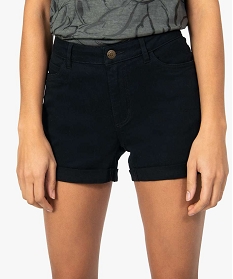 short femme facon denim avec revers cousus noir shortsA648401_2