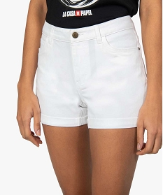 short femme facon denim avec revers cousus blancA648501_2