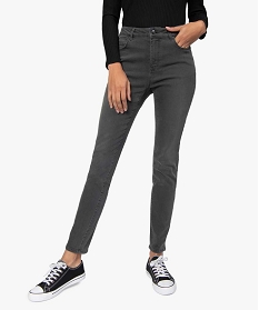 jean femme taille haute coupe slim grisA653901_1