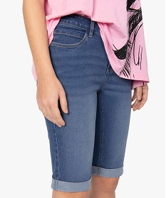 bermuda femme en jean avec revers gris shortsA657001_2