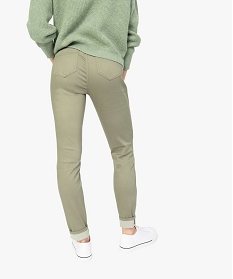 pantalon femme coupe slim en toile extensible vert pantalonsA658401_3