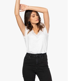 tee-shirt femme a manches courtes avec col v en dentelle blanc t-shirts manches courtesA688401_1