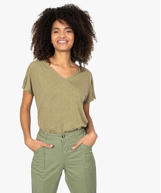 tee-shirt femme paillete avec epaules fantaisie vert t-shirts manches courtesA692101_1