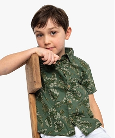 chemise garcon a motifs tropicaux et manches courtes brunA803001_1
