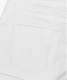 short fille en coton extensible avec revers cousus blanc shortsA845501_3