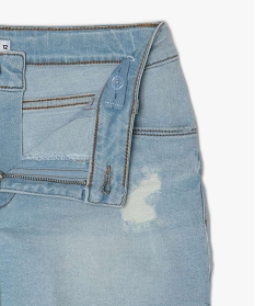 short en jean avec marques d’usure bleuA847101_2