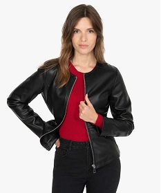 veste femme zippee avec bas a basques noir vestesB384001_2