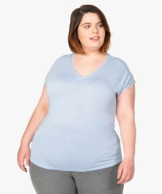 tee-shirt femme grande taille sans manches avec finitions dentelle bleu tee shirts tops et debardeursB409701_1